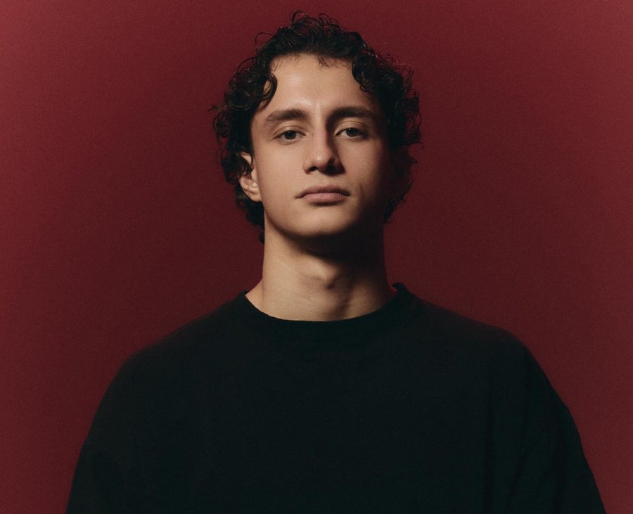 MYLØ DJ portrait